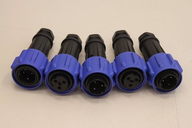 天正恒业携手 Bulgin，为您提供可靠的防水连接器解决方案